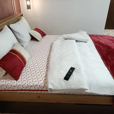 Central Train Station Apartment-3